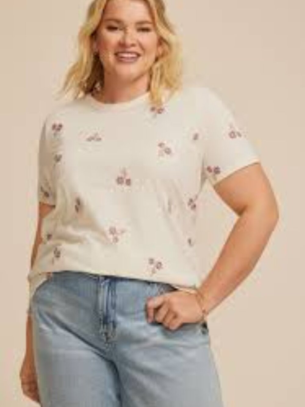 NWT Maurices Size 2X 24/7 Dawson Floral Embroidered Crew Neck Tee - Picture 6 of 6